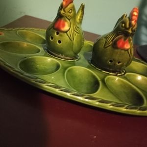 Vintage green devil egg plate w/salt&pepper
